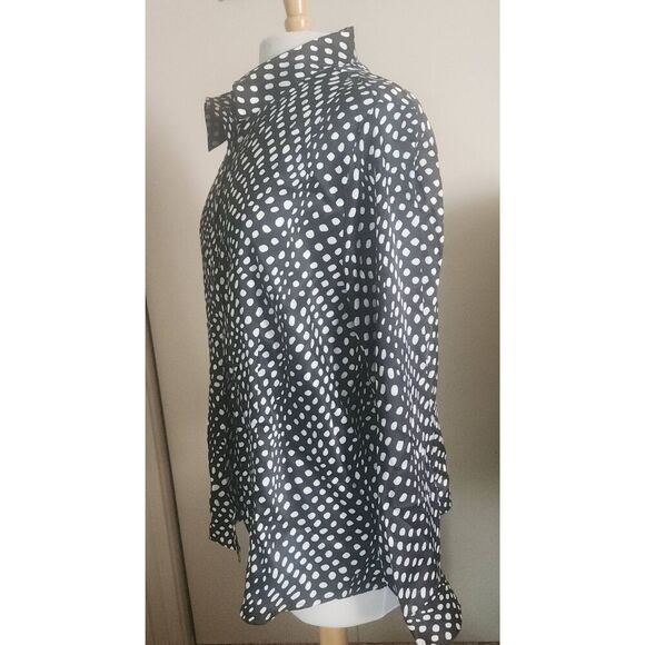 Kathie Lee Woman black and white polka dot button up blouse, NWT - Picture 5 of 7